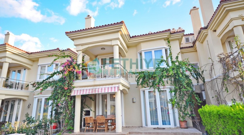 Fethiye-kiralik-villa-01