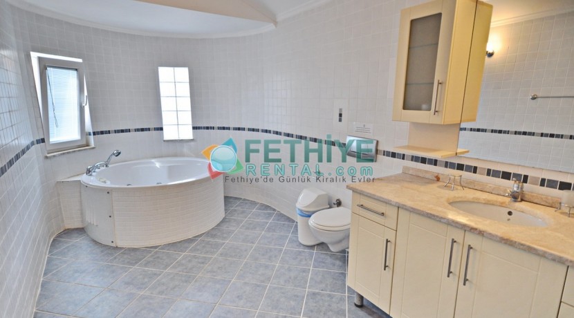 Fethiye Kiralık Denize Sıfır Daire 25