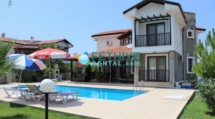 Kiralık Yazlık Eşyalı Villa