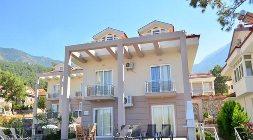 4 Yatak Odalı Günlük Kiralık Müstakil Havuzlu Villa Ölüdeniz Fethiye