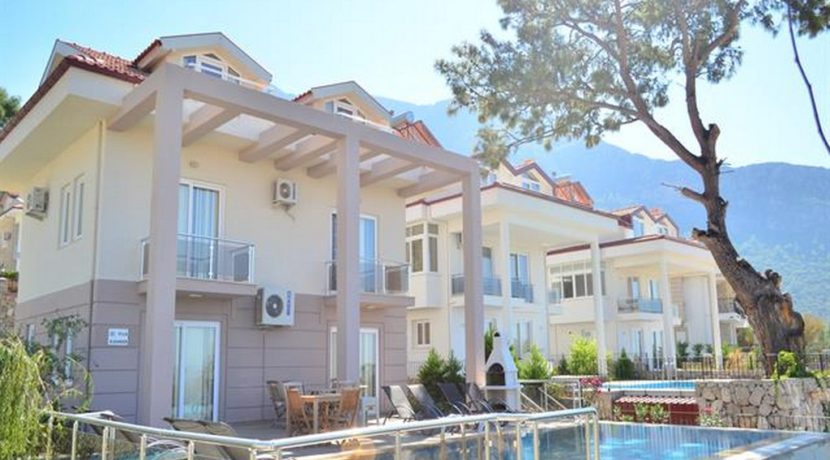 4 Yatak Odalı Günlük Kiralık Müstakil Havuzlu Villa Ölüdeniz Fethiye