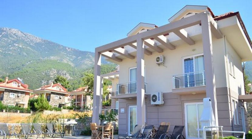 4 Yatak Odalı Günlük Kiralık Müstakil Havuzlu Villa Ölüdeniz Fethiye 17