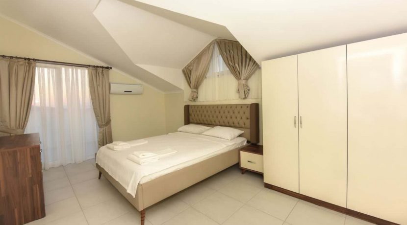 Günlük Kiralık Villa Ölüdeniz 4 Yatak Odalı 4 Banyo Tuvalet Özel Havuz