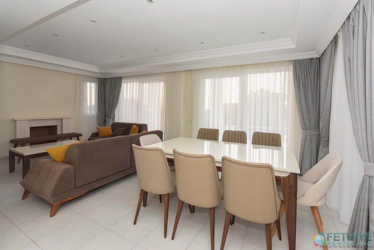 Günlük Kiralık Villa Ölüdeniz 4 Yatak Odalı 4 Banyo Tuvalet Özel Havuz